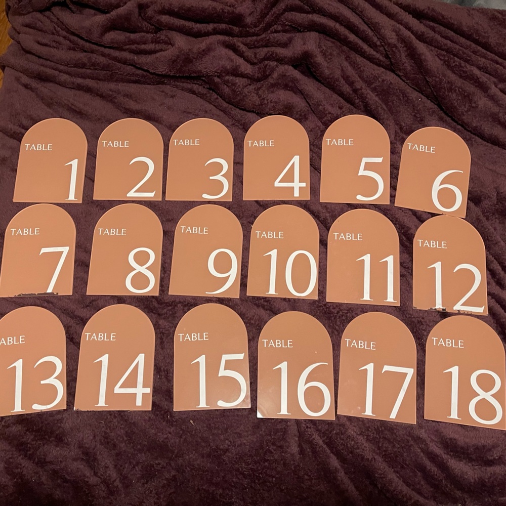 Terracota painted arched acrylic table numbers 1-18 with 15 acrylic holders
